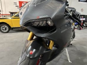 Moto Ducati rara feita em homenagem a Senna valoriza 250% em 10 anos